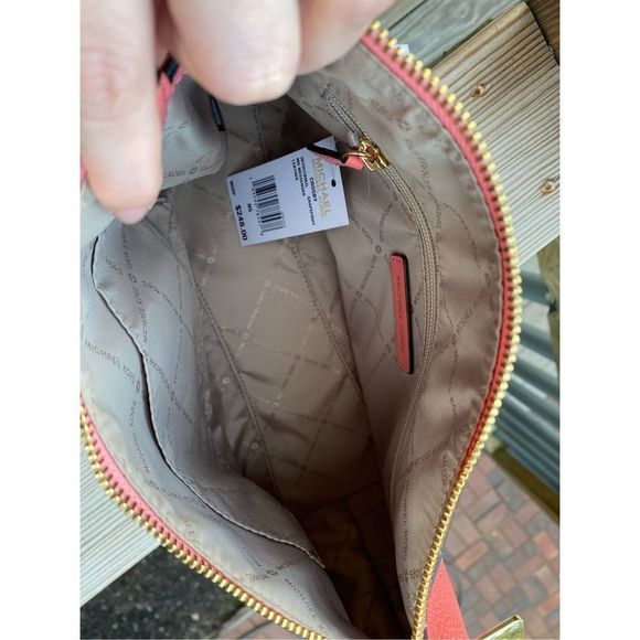 Michael Kors 🐾 NWT Coral Reef Crosby Medium Leather Shoulder Bag, MSRP $248 - Picture 4 of 16